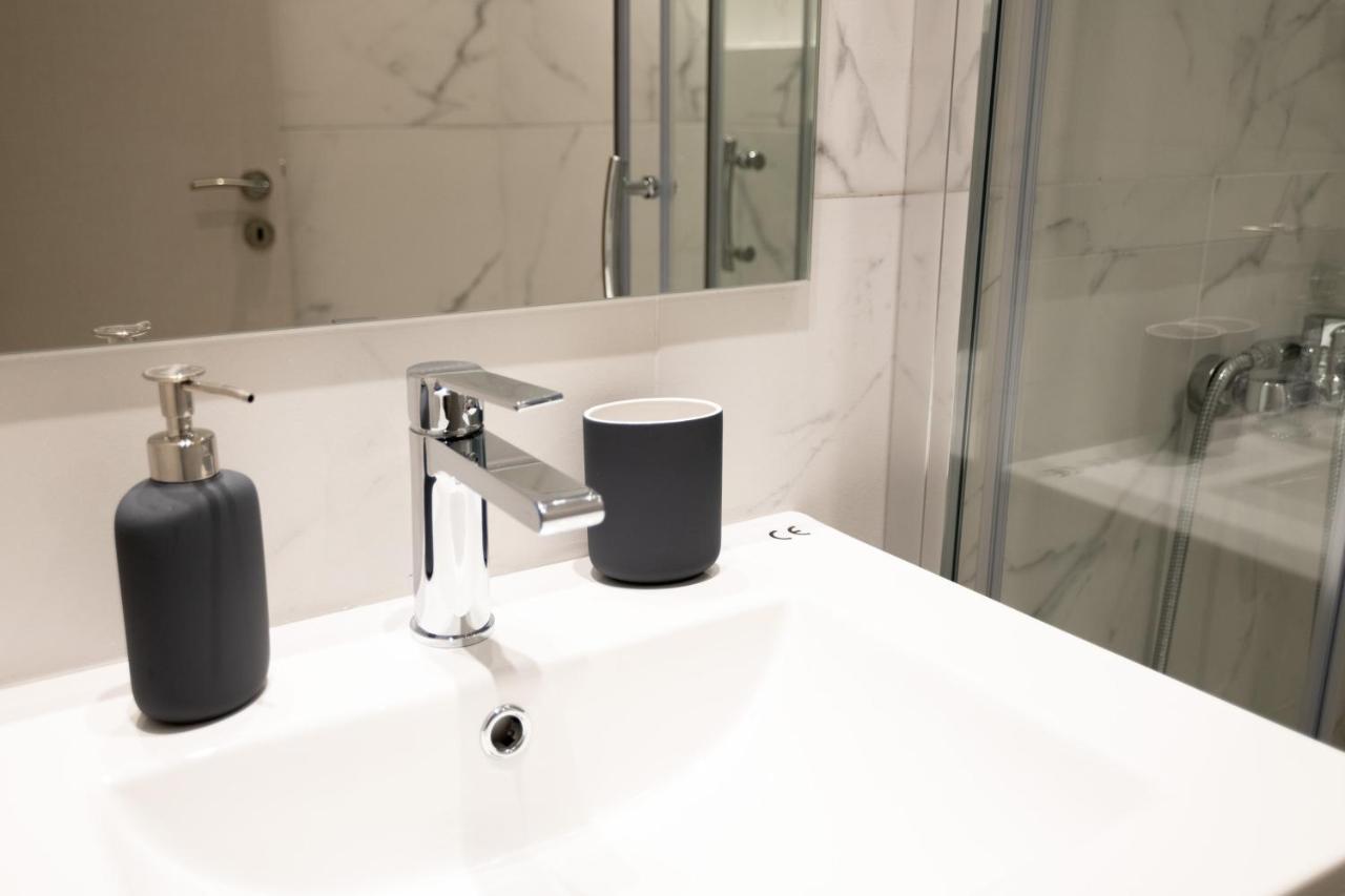 Апартаменти A17 Modern & Cosy 2R Flat Up To 4Ppl Near Parthenon Афіни Екстер'єр фото